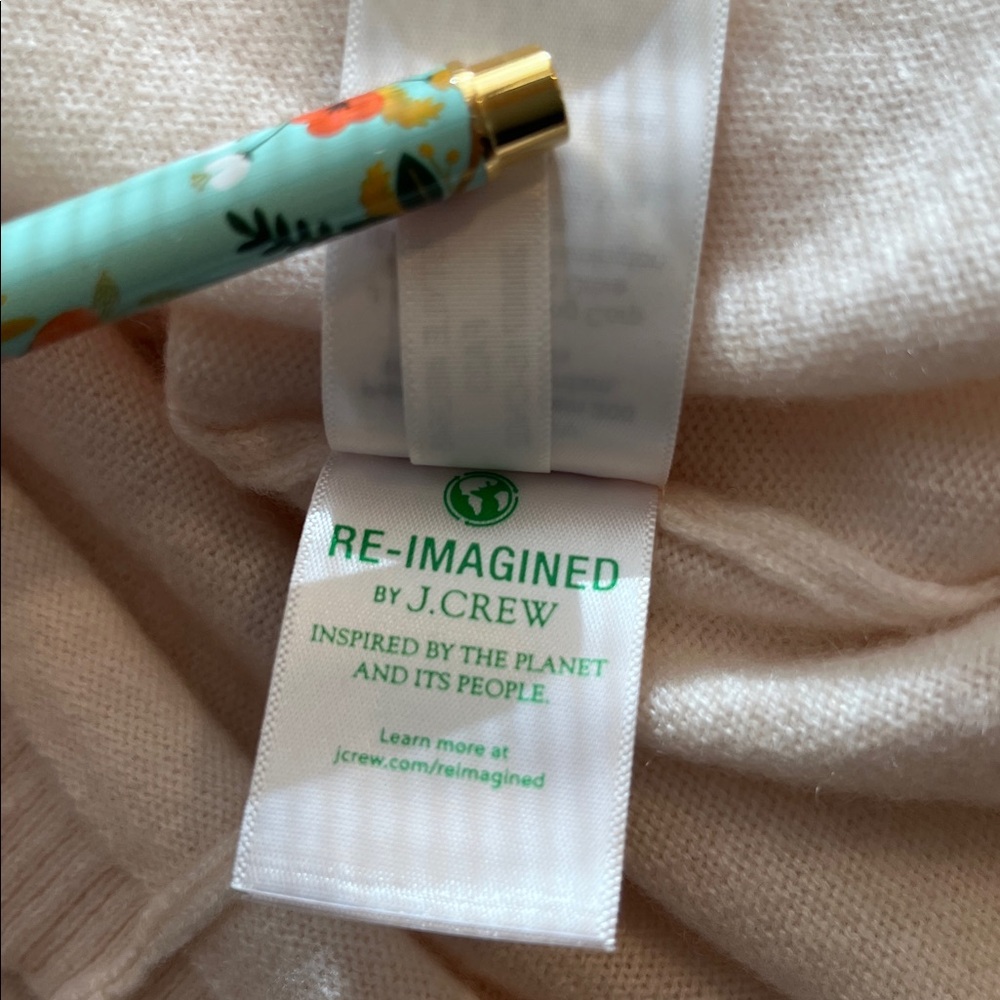 J.Crew | Cashmere relaxed-fit t-shirt | Snow | Size S - Picture 13 of 15